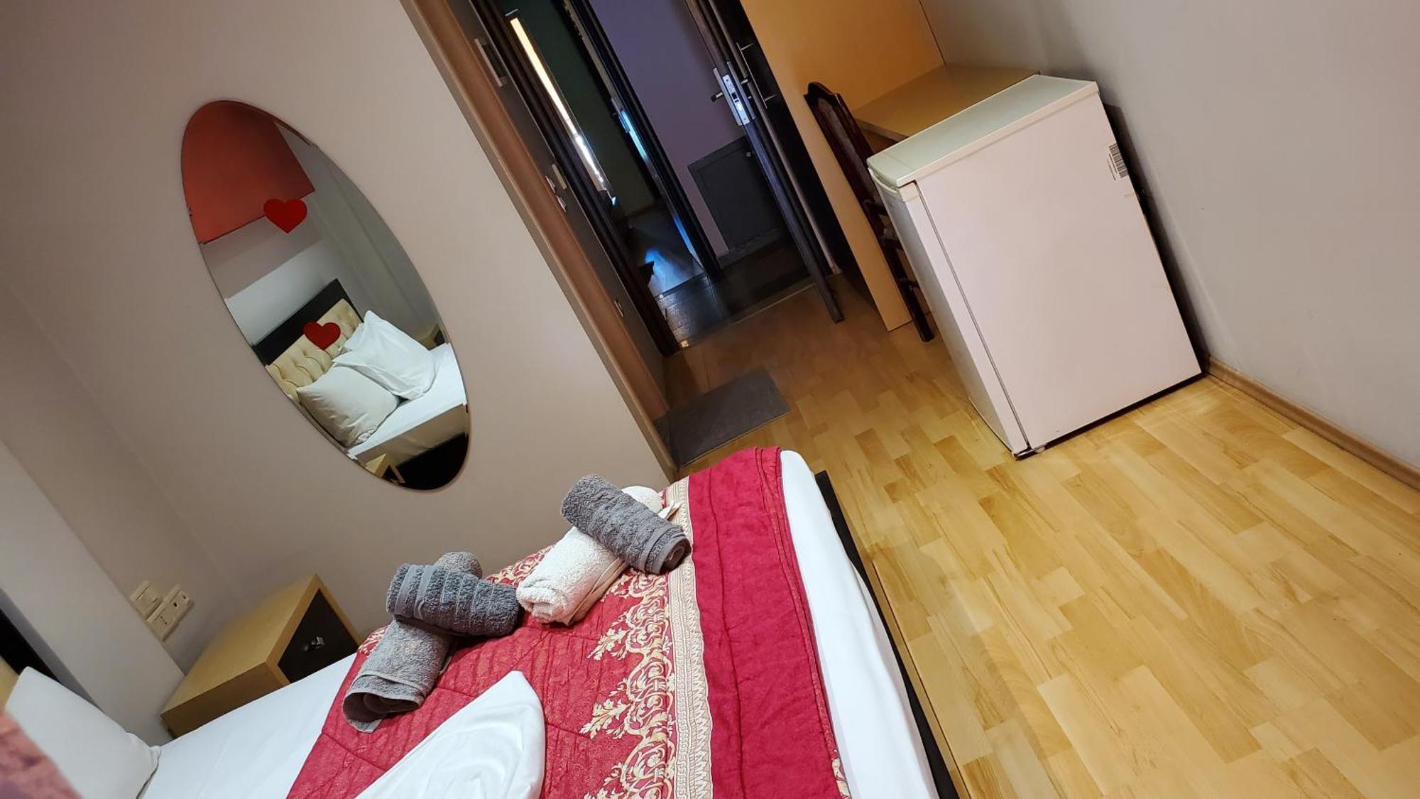 Hotel Shehu Гірокастра Екстер'єр фото