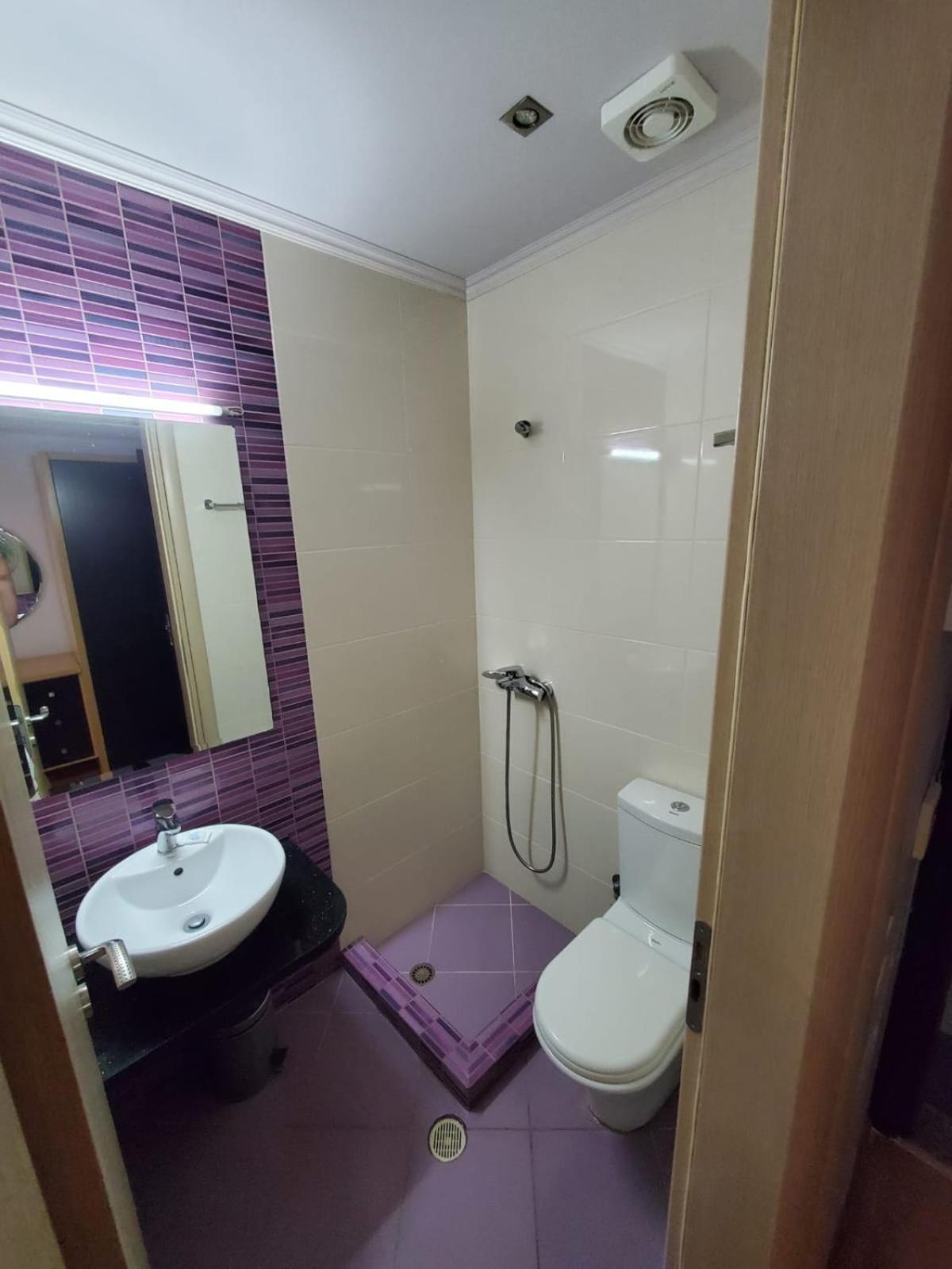 Hotel Shehu Гірокастра Екстер'єр фото